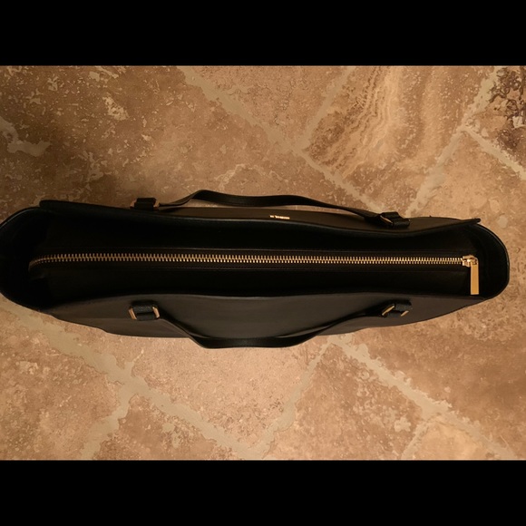 Large Tory Burch Emerson Top Zip Tote - Picture 6 of 12